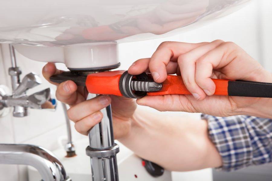 Itinerario Formativo Fontaneria: Instalación y mantenimiento de Sanitarios y Calefacción (150 horas)