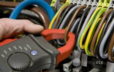 Montaje y mantenimiento de instalaciones eléctricas de baja tensión (ELEE0109) (Carnet Electricista)